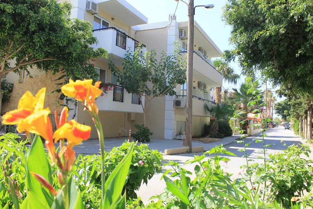 Varvaras Diamond Hotel 플라타네스 외부 사진